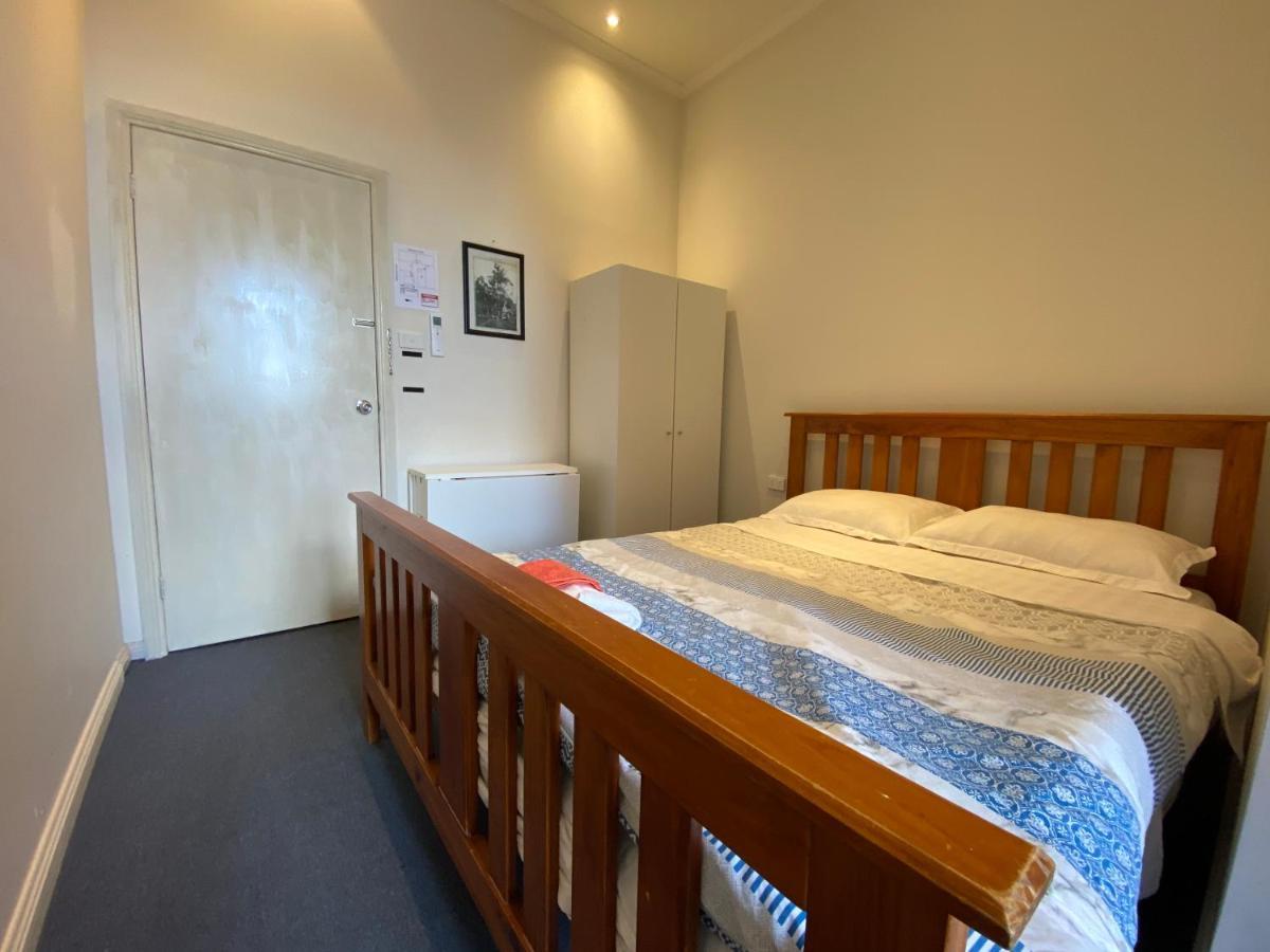 Malvern Backpackers Melbourne Exterior photo