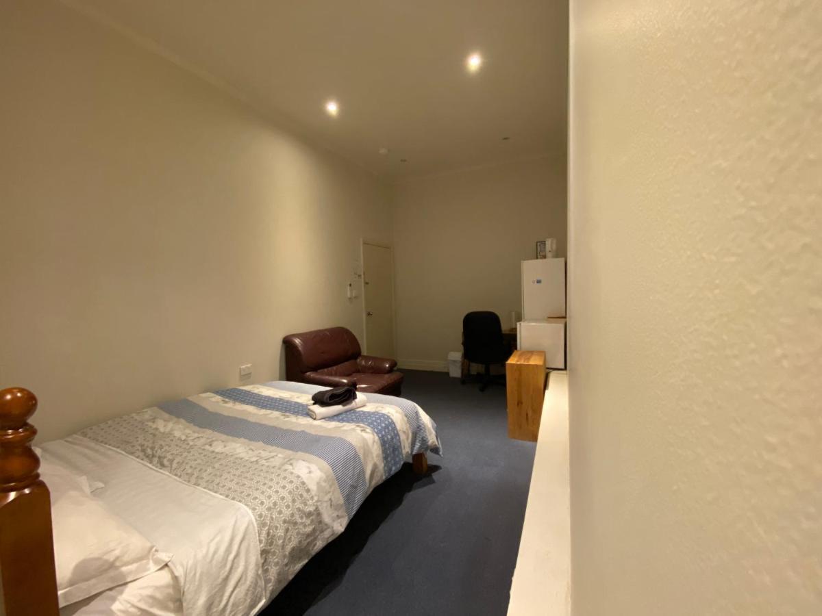 Malvern Backpackers Melbourne Exterior photo